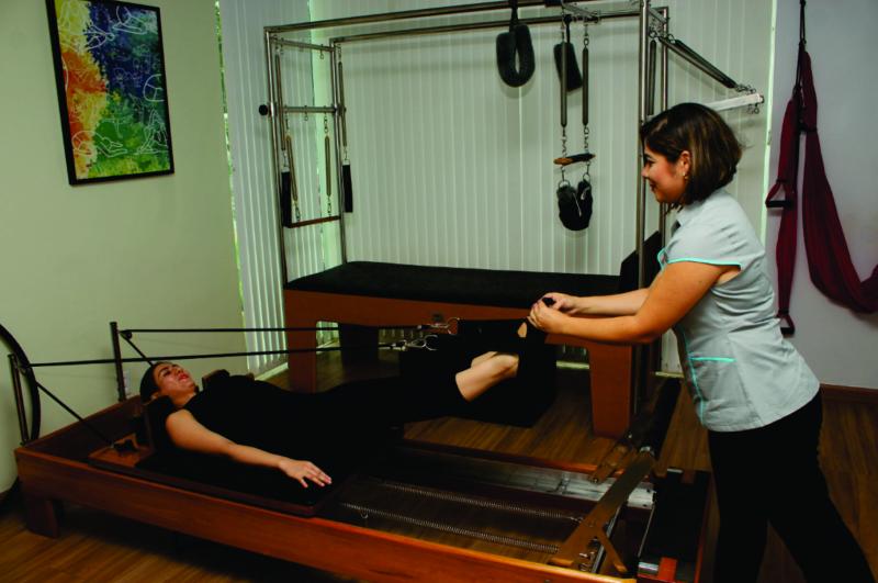 Pilates no Tratamento da Dor Pilates no Tratamento da Dor